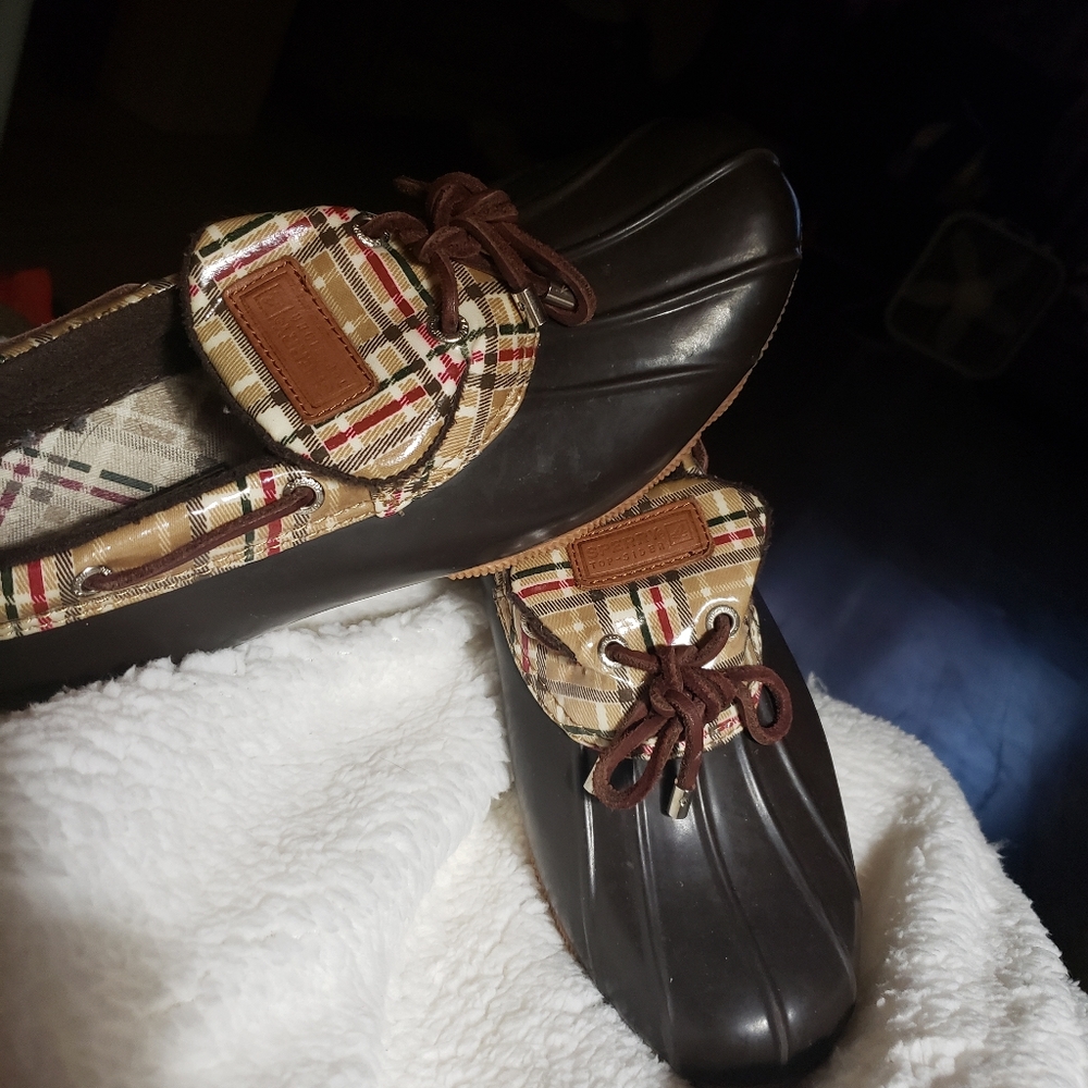 Sperry topsiders